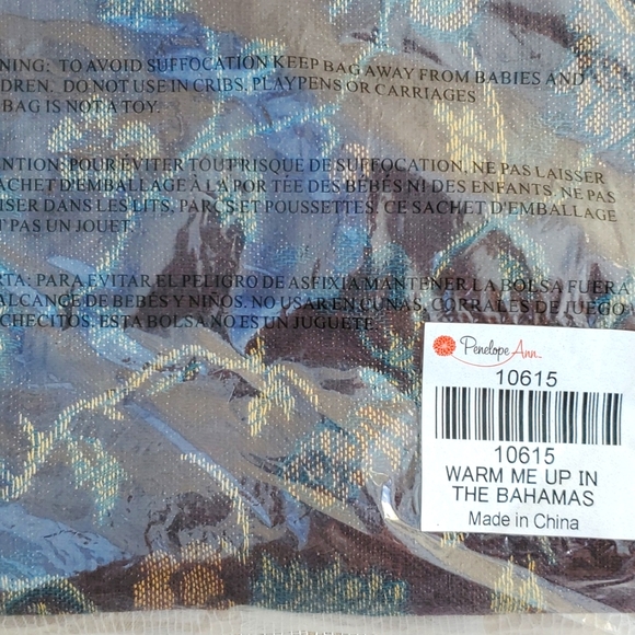 Paisley scraf, warm colors, fringe, Celebrating Home New unopened bag - Picture 4 of 7